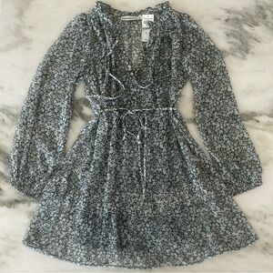 NWT Abercrombie & Fitch Floral Long Sleeve Dress, women’s size small, petite
